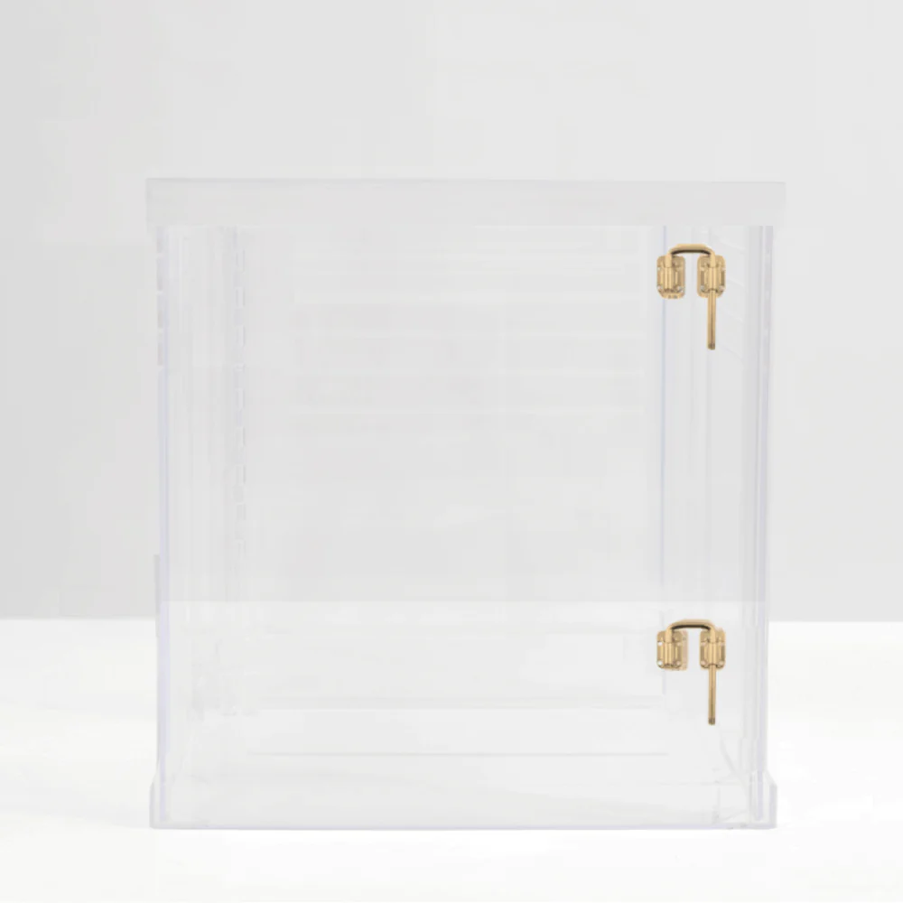 Medium Crate (Gold Latch) - Image 3
