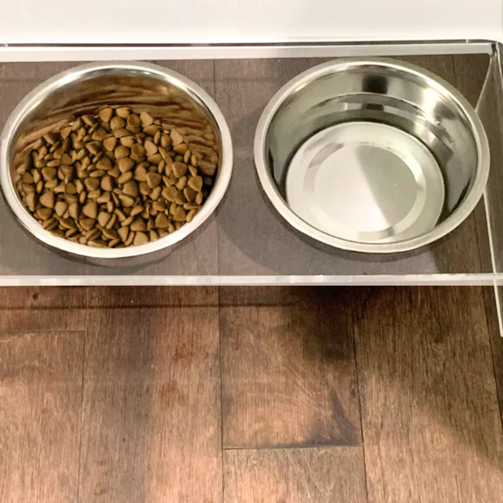 Medium Silver Feeder - Image 24