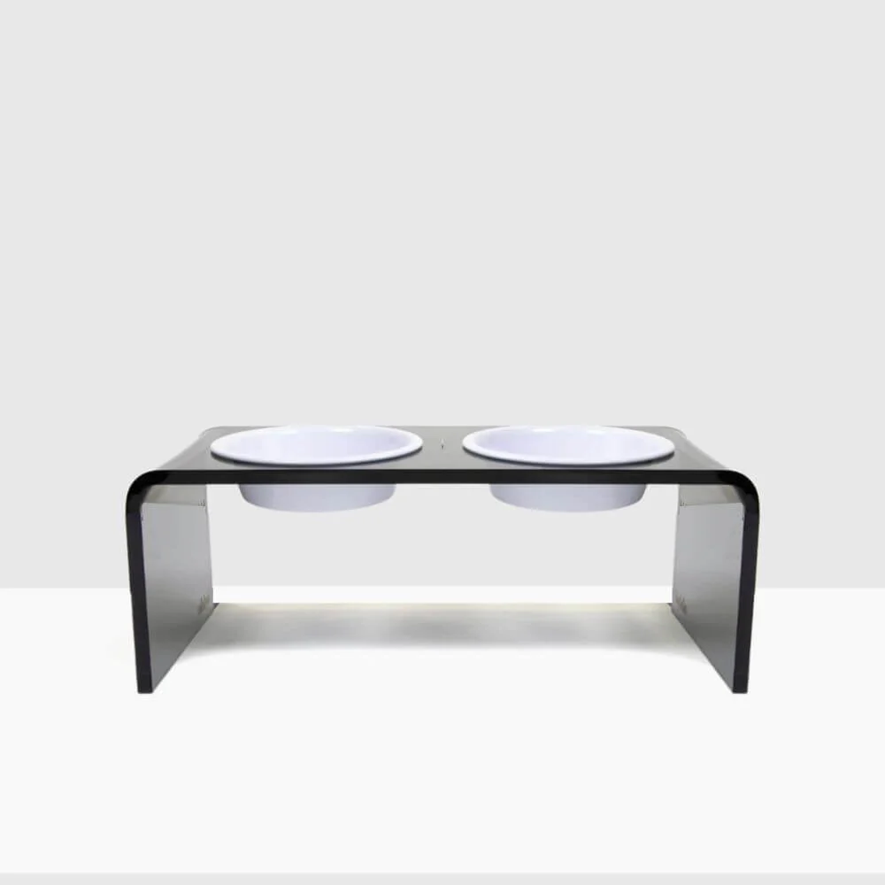 Medium Smoke Grey Feeder - Image 18