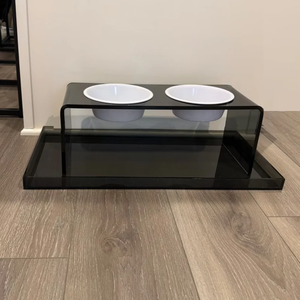 Medium Smoke Grey Feeder - Image 33